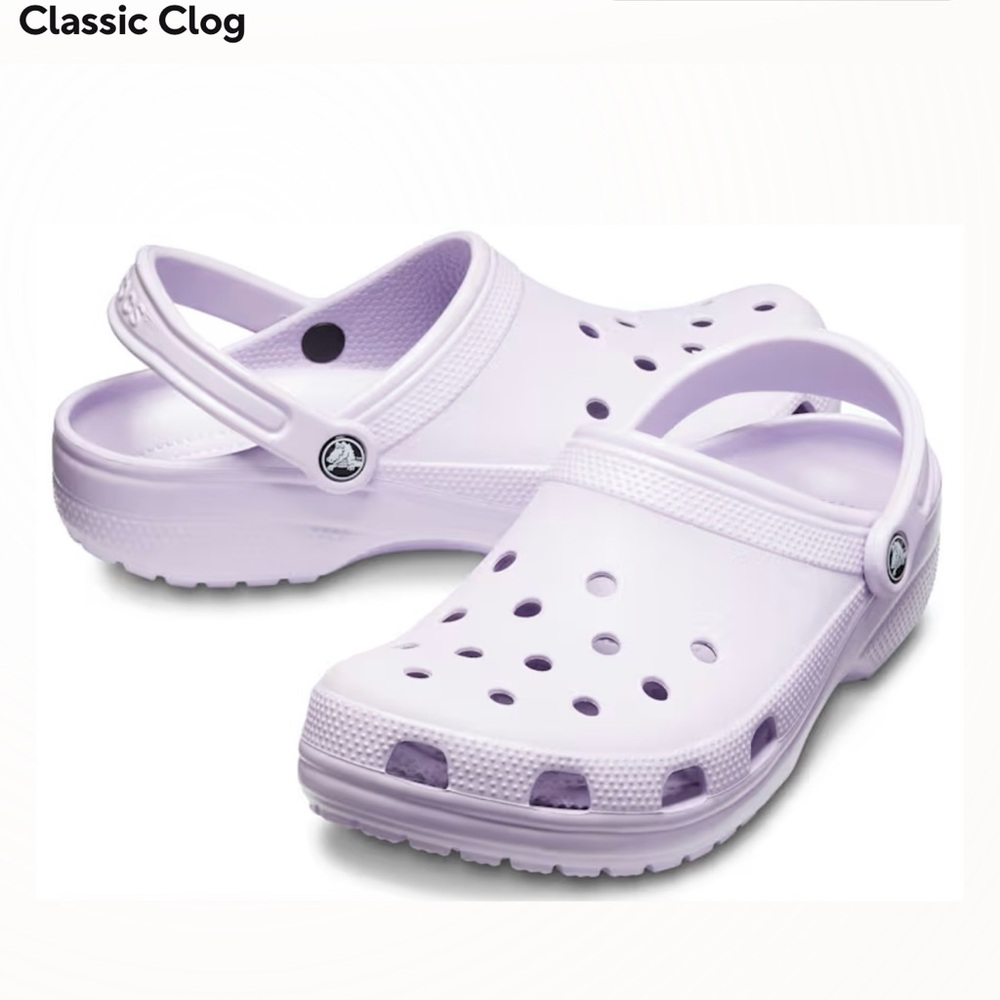 Classic Crocs in Lavender